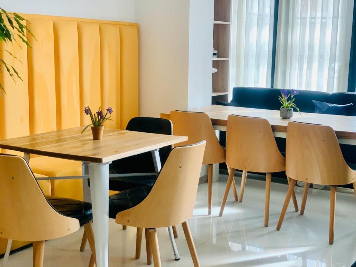 Park Hotel Tirana Yzberish Ngoại thất bức ảnh