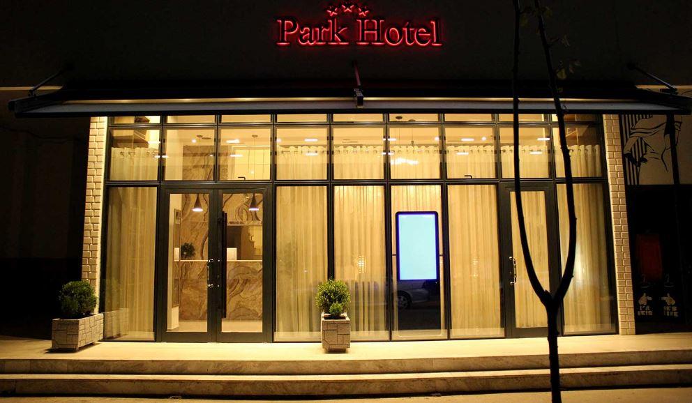 Park Hotel Tirana Yzberish Ngoại thất bức ảnh