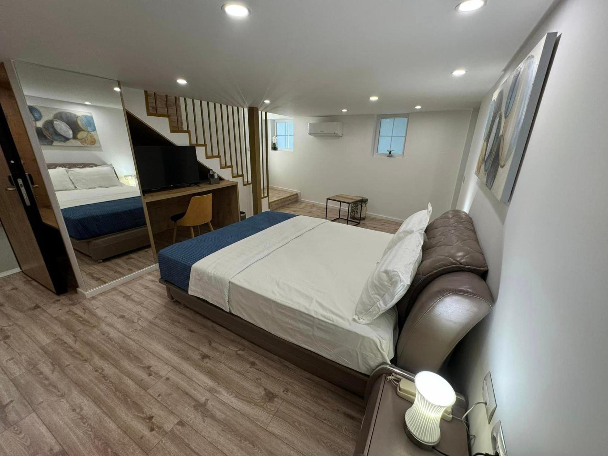 Park Hotel Tirana Yzberish Ngoại thất bức ảnh