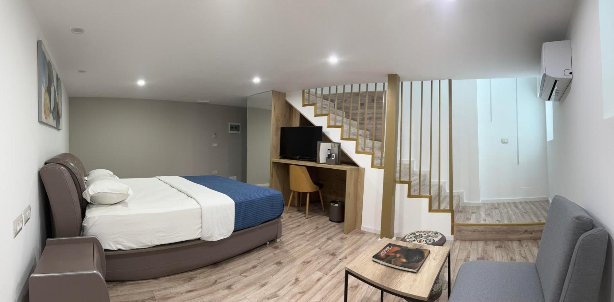 Park Hotel Tirana Yzberish Ngoại thất bức ảnh