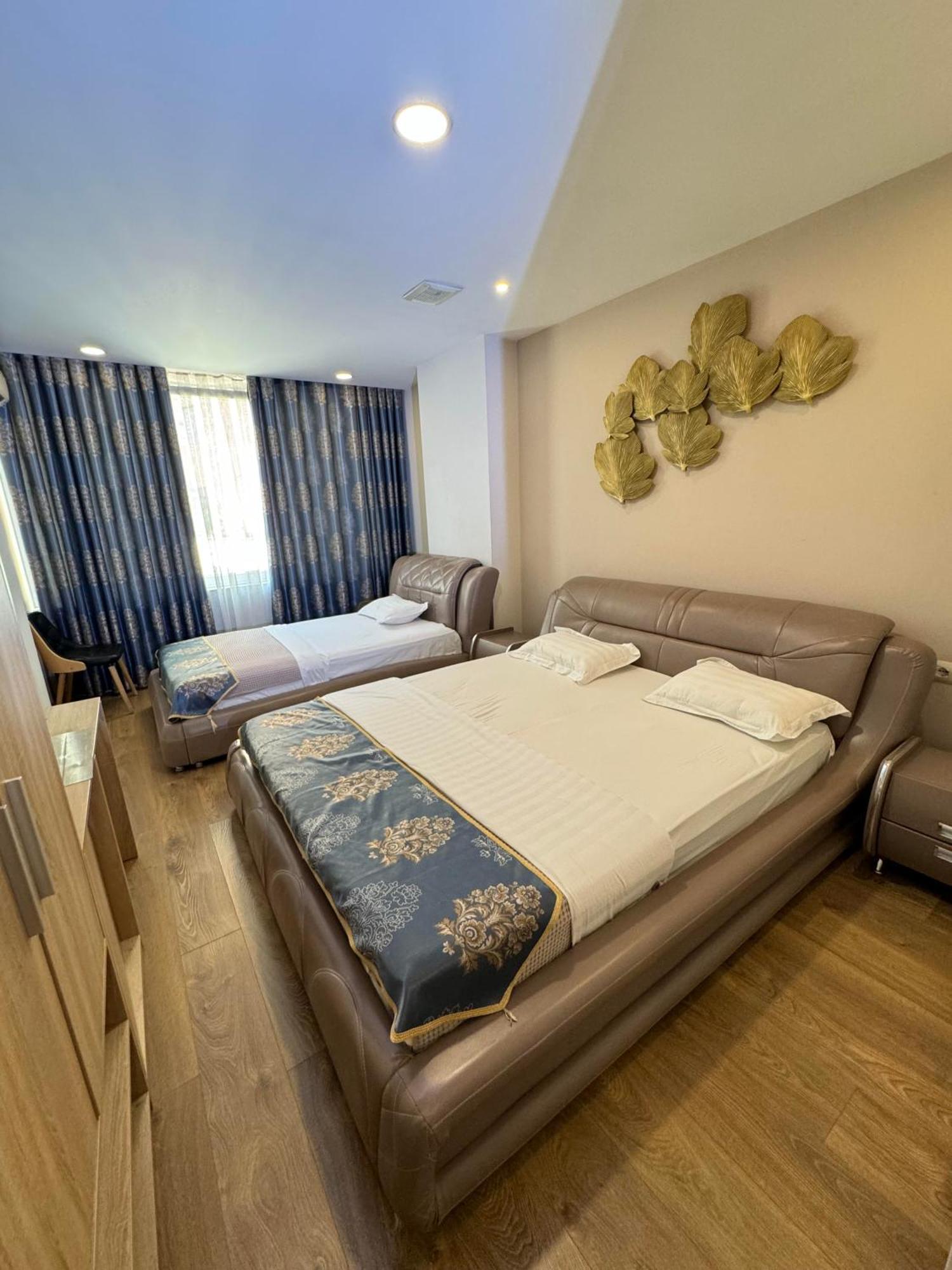Park Hotel Tirana Yzberish Ngoại thất bức ảnh