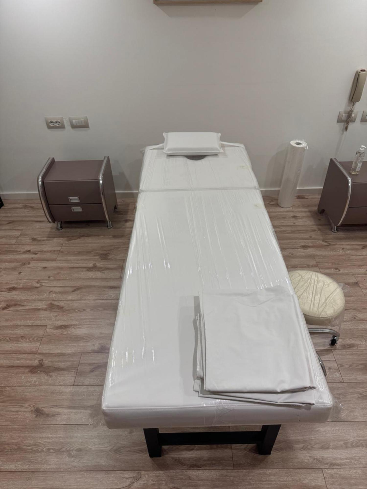Park Hotel Tirana Yzberish Ngoại thất bức ảnh
